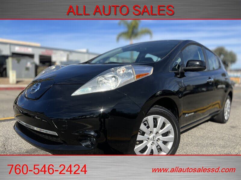 2015 Nissan LEAF S
