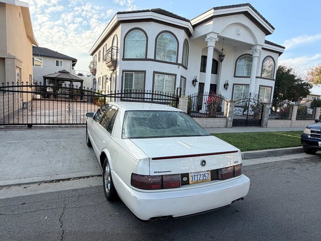 1997 Cadillac Seville STS FWD