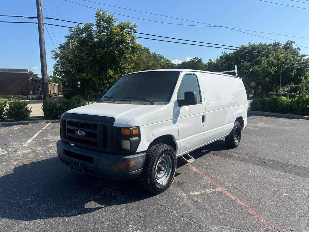 2008 Ford E-Series E-150 Cargo Van