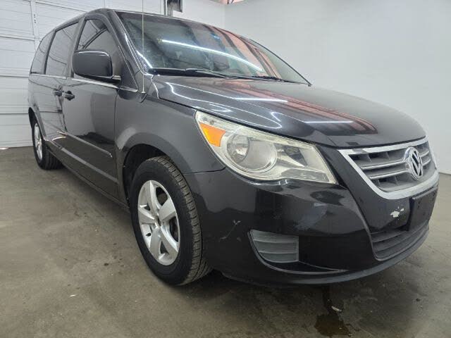 2011 Volkswagen Routan SEL
