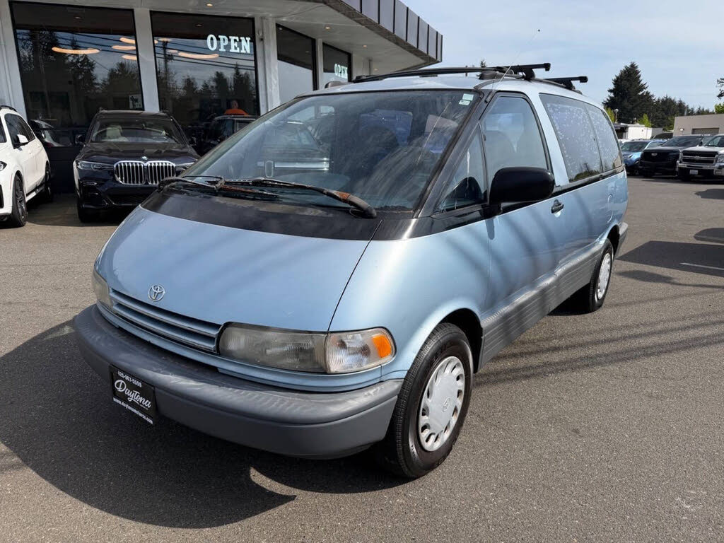1993 Toyota Previa 3 Dr Deluxe Passenger Van
