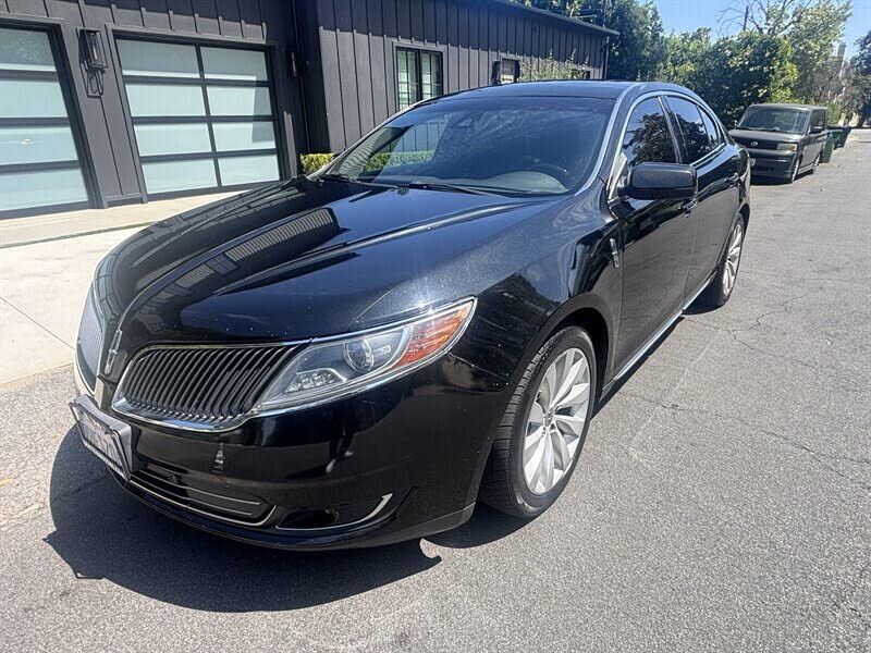 2014 Lincoln MKS Sedan