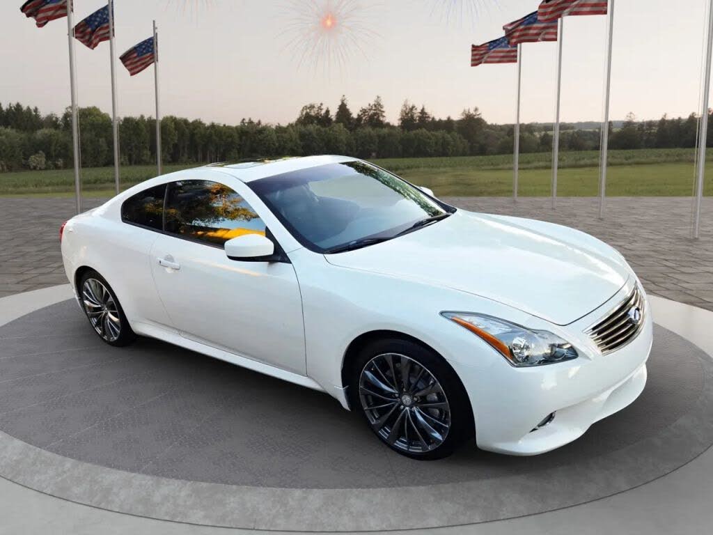 2014 INFINITI Q60 Premium Coupe RWD