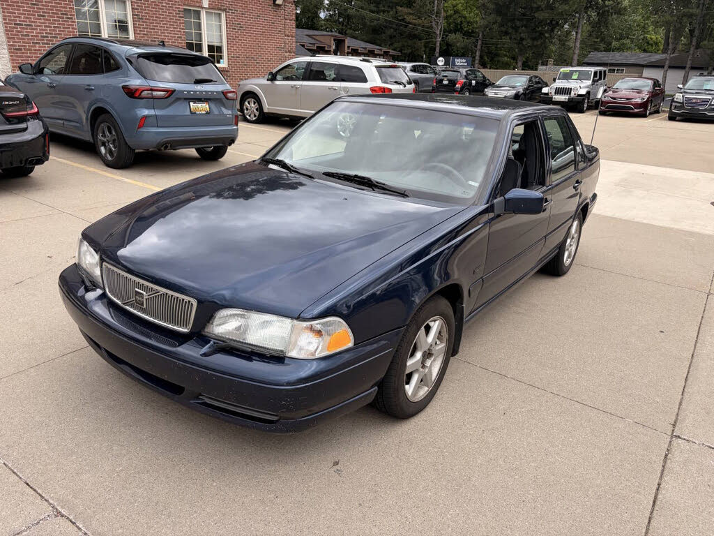 1998 Volvo S70 Sedan