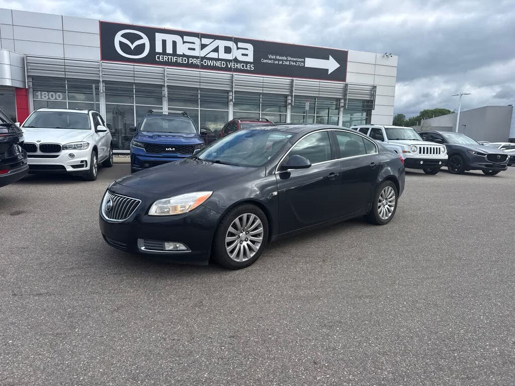 2011 Buick Regal CXL Sedan FWD