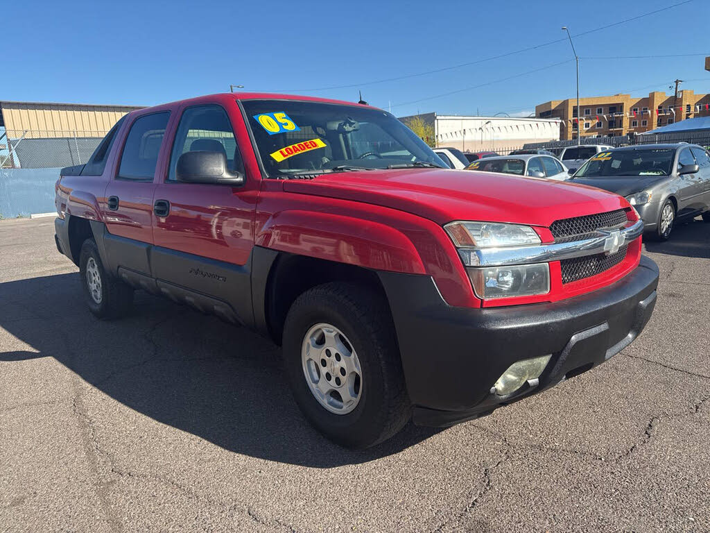 2005 Chevrolet Avalanche 1500 LS RWD
