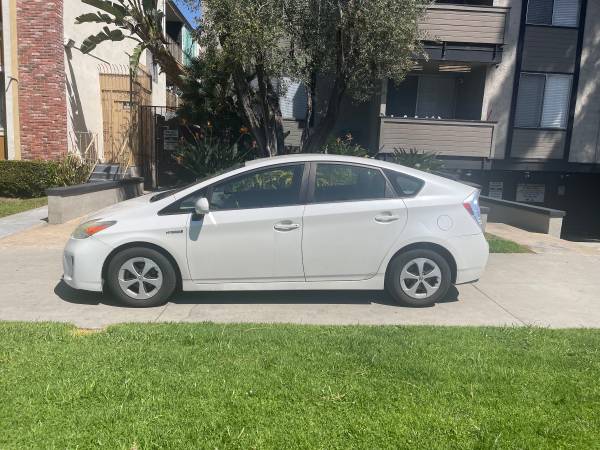 WANTED TOYOTA PRIUS HYBRID RUNNING OR NOT RUNNING WANTED $ 3.000