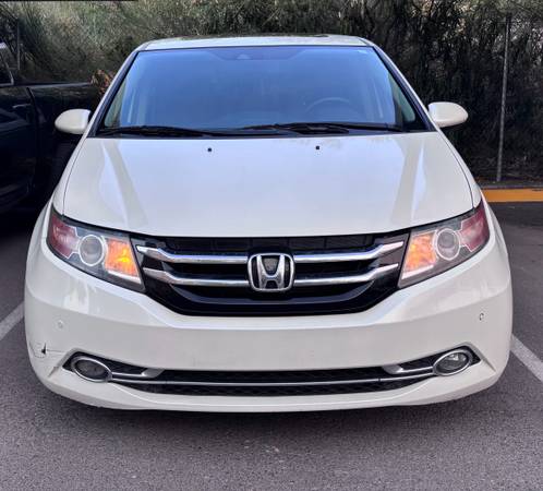 ****2015 HONDA ODYSSEY TOURING****