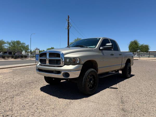 2003 Dodge Ram 2500 4dr Quad Cab 140.5 WB 4WD SLT