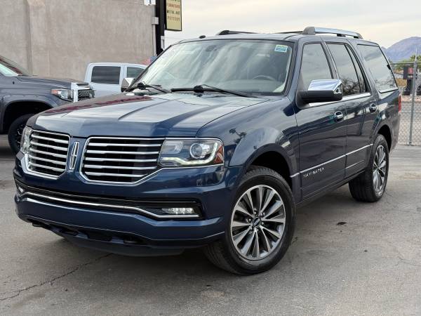 2017 Lincoln Navigator Select 4WD 1 Owner !