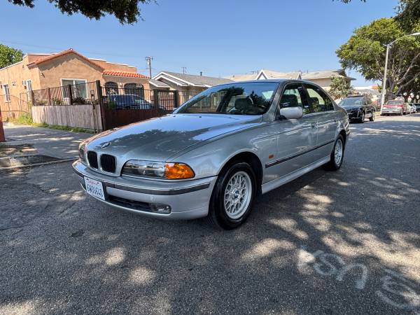 1998 BMW 528i 117k ORIGINAL MI SUPER CLEAN IN AND OUT