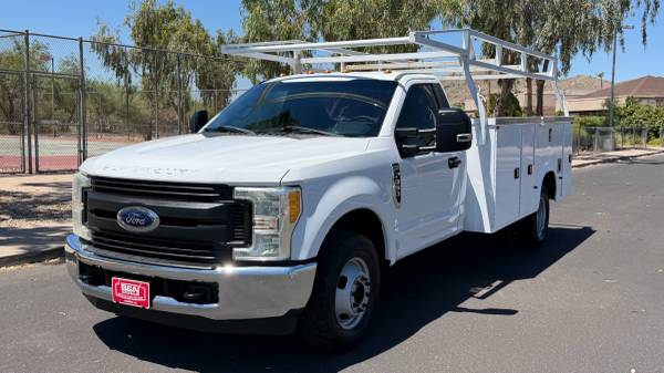 2017 FORD F350 REG CAB SERVICE BODY UTILITY BED WORK TRUCK