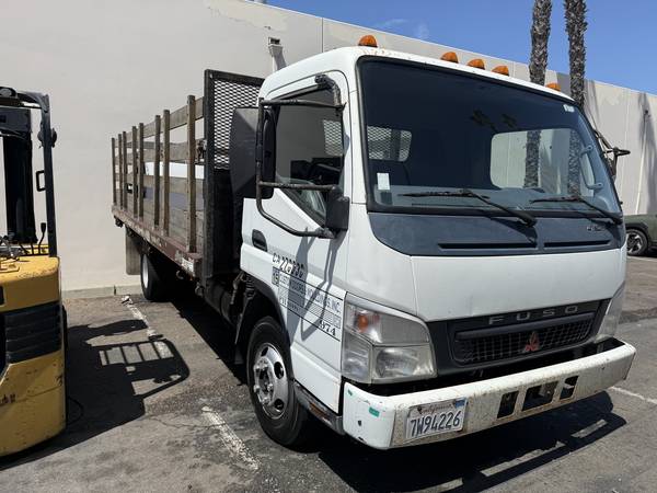 2006 MITSUBISHI FUSO