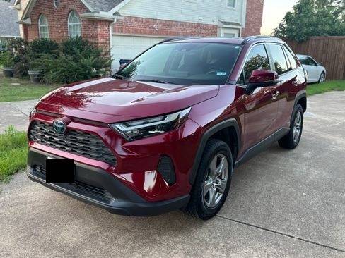 2022 Toyota RAV4 Hybrid XLE – 49k Miles – Excellent Condition