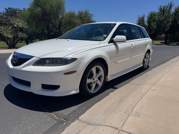 2005 MAZDA 6 WAGON 40k miles. !!!!