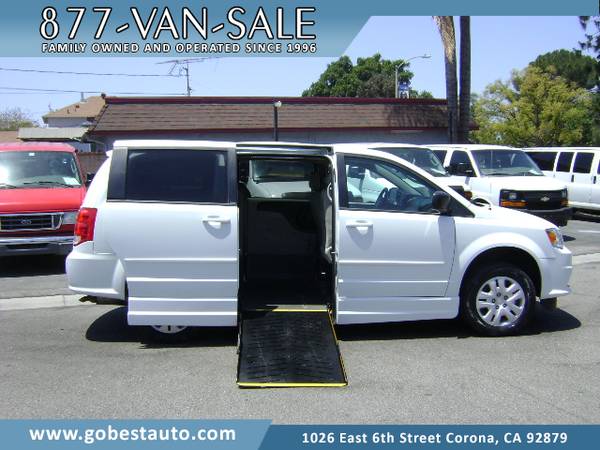 2014 Dodge Caravan Handicap Ramp Van Wheelchair Lift Loaded Ex-Gov 19,000 MILES!