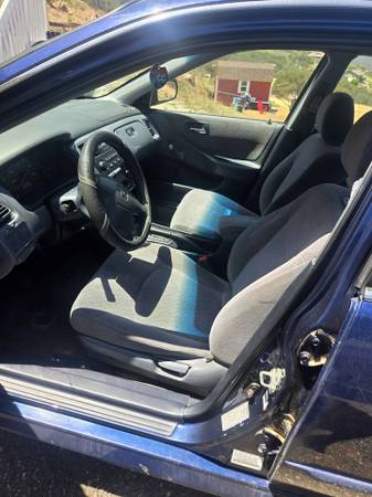 🚨 FOR SALE: Honda Accord. Emotionally Stable. Mechanically... surpris