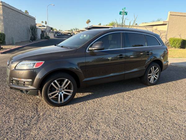 Onky 62K Miles Audi Q7 Quattaro ( AWD ) Clean Title
