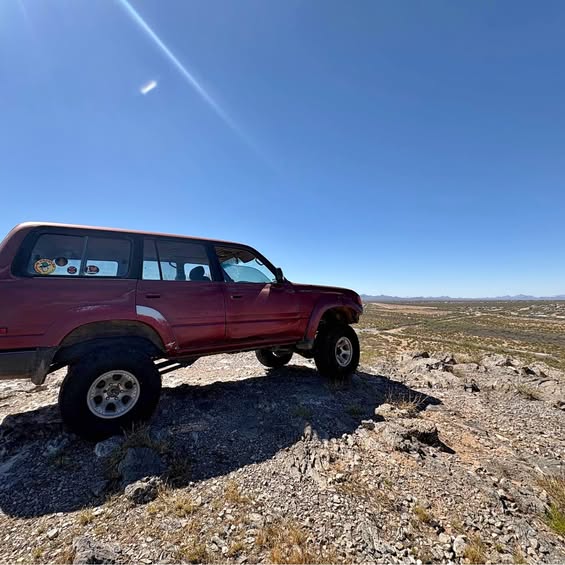 1992 Toyota Landcruiser · Sport Utility 4D