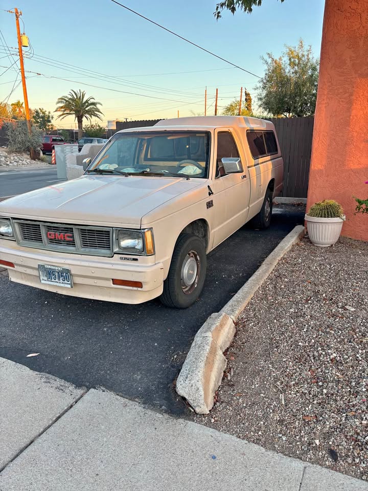 1985 GMC S15 / Chevy S/10