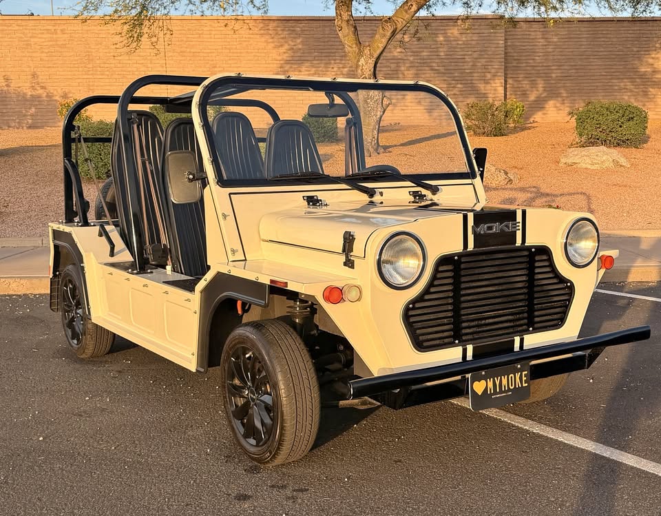 2022 MINI moke
