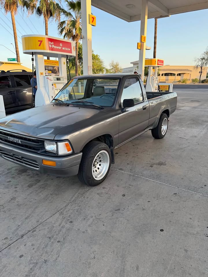 1989 Toyota pickup