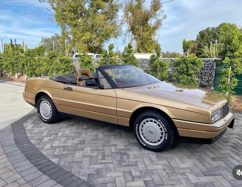1987 Cadillac Allante · Convertible Coupe 2D
