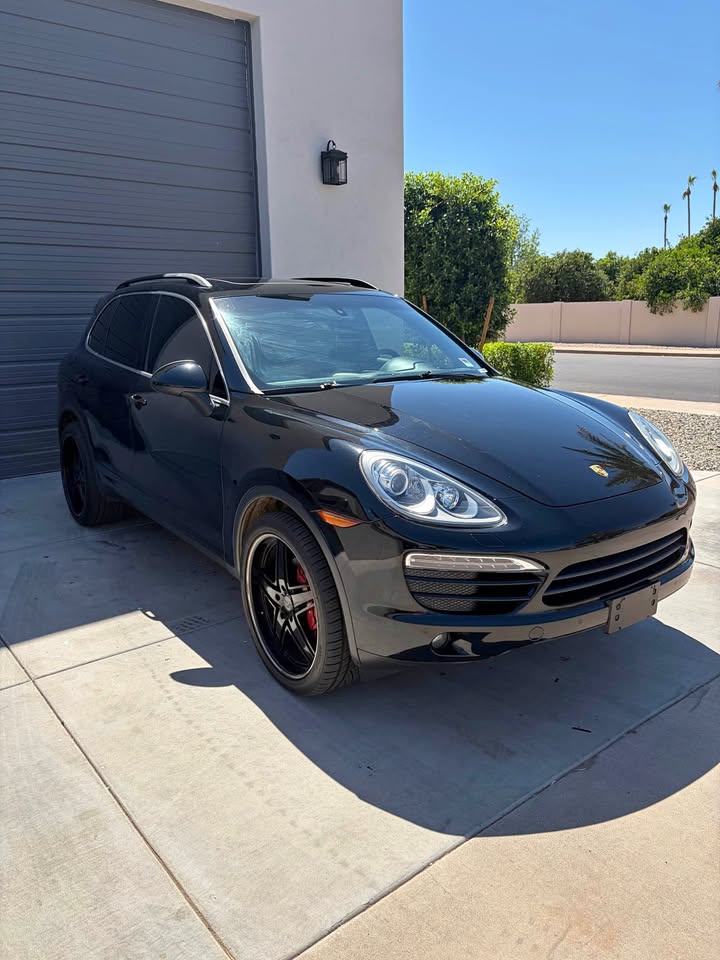 2011 Porsche Cayenne · Sport Utility 4D
