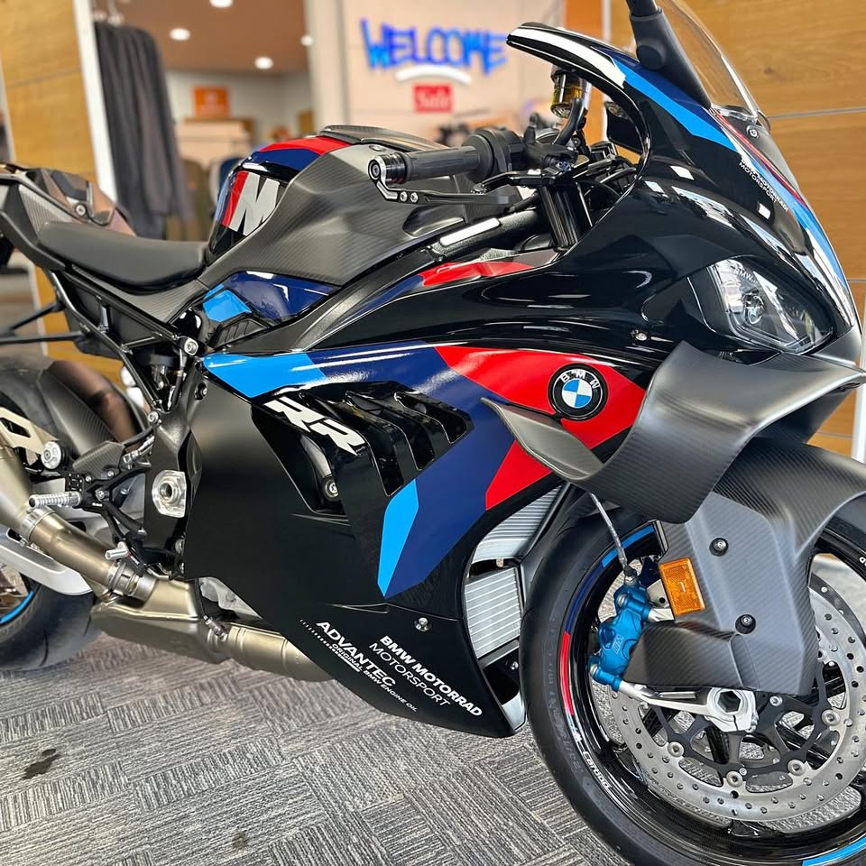 2026 BMW M1000RR COMPETITION