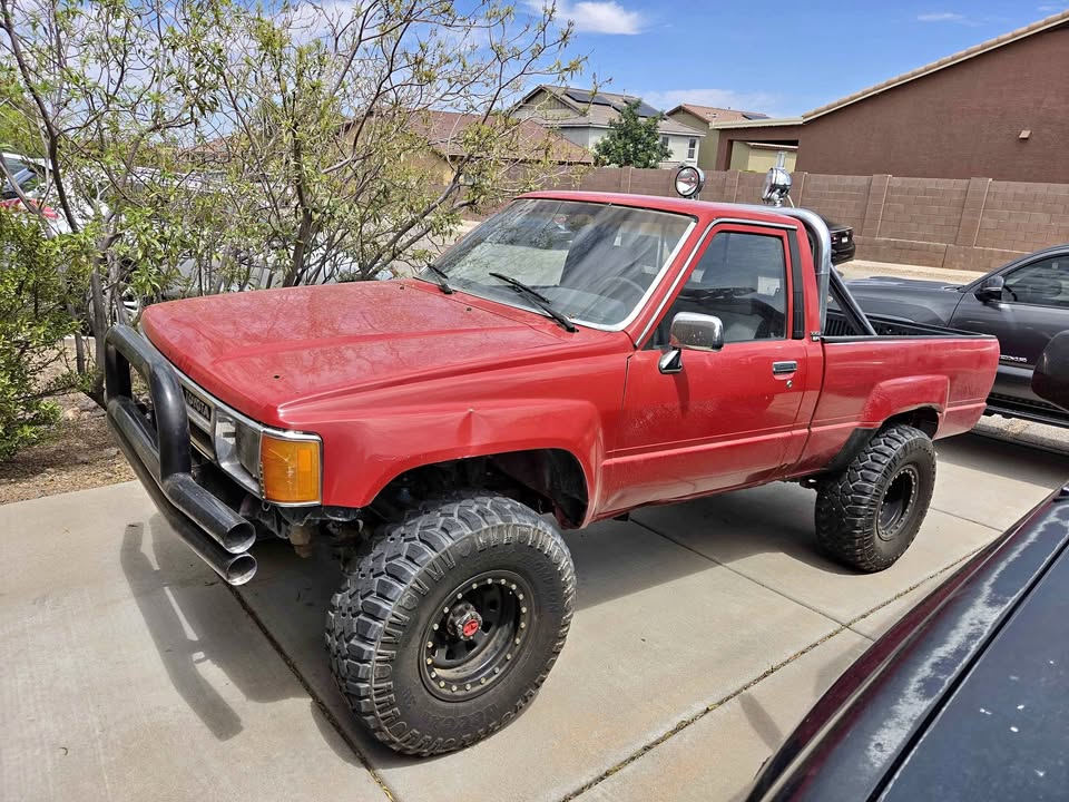 1988 Toyota Regular Cab · Short Bed