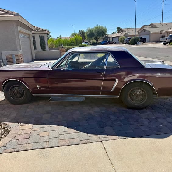 1965 Ford Mustang · Coupe 2D