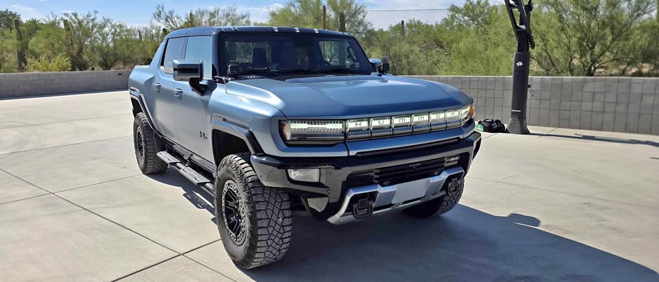2024 GMC Hummer EV Pickup · 3X Pickup 4D 5 ft