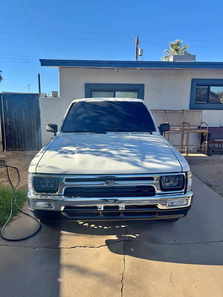 1992 Toyota pick up