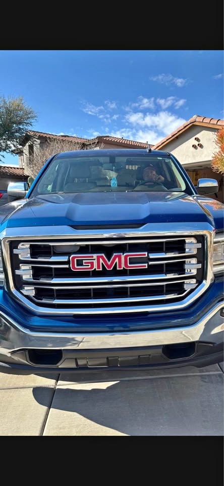 2017 Royal Blue GMC Sierra Crew Cab Truck