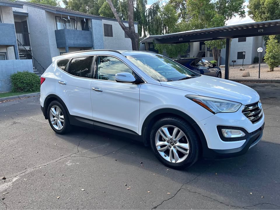 2014 Hyundai Santa Fe Sport · 2.0T Sport Utility 4D