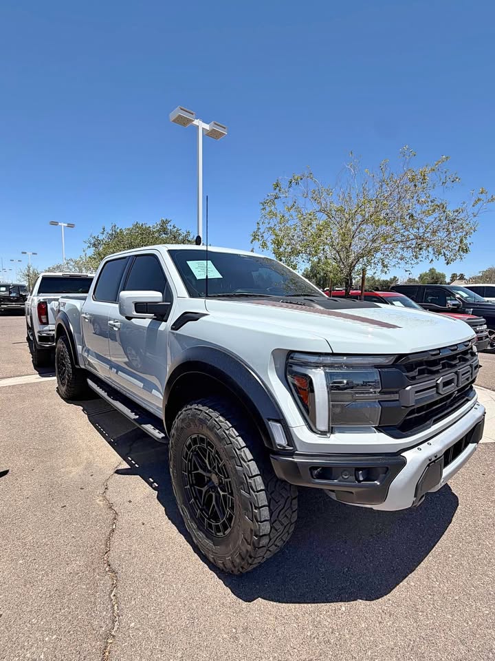 2024 Ford raptor · 802a