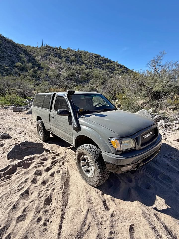 2001 Toyota Tacoma Regular Cab · Short Bed