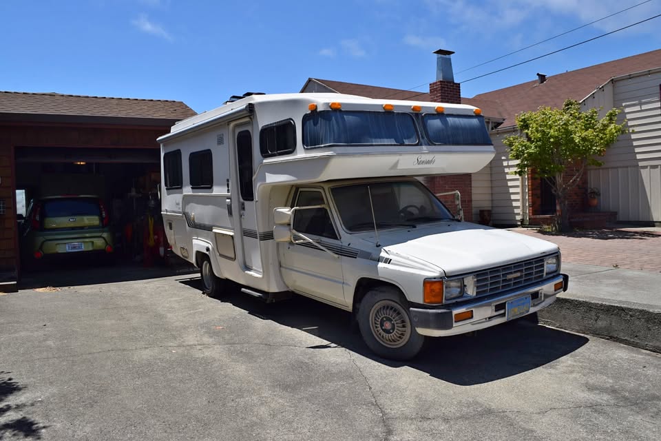 1986 Toyota Sunrader Sunrader Classic