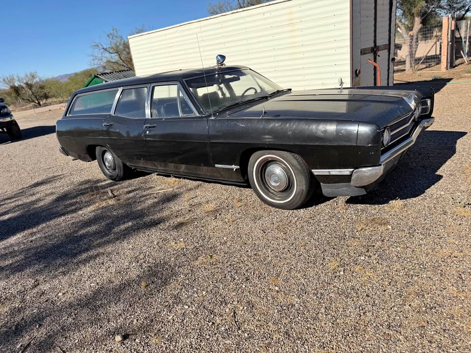 1972 Ford ltd wagon